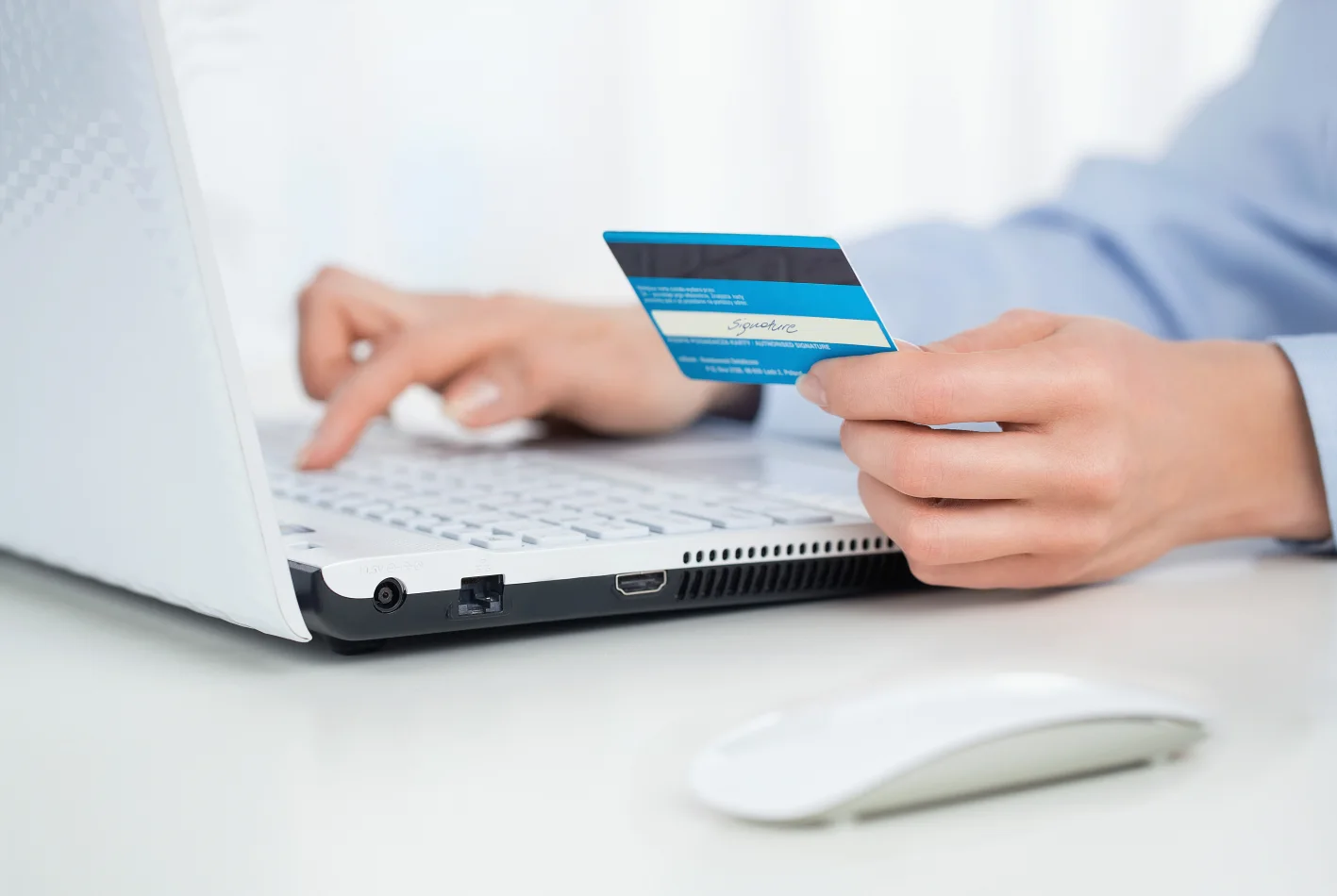 Pago online con tarjeta para tienda virtual y ecommerce